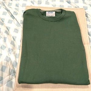 Old Navy Men’s Sweater, Gently Used!